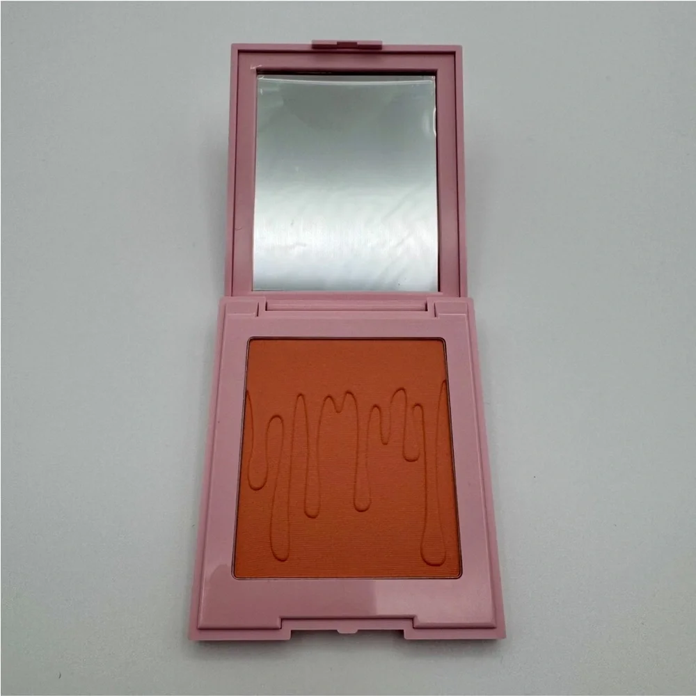 Kylie Jenner Pressed Blush Powder in Kitten Baby 0.26 oz Light Peach Vegan Clean